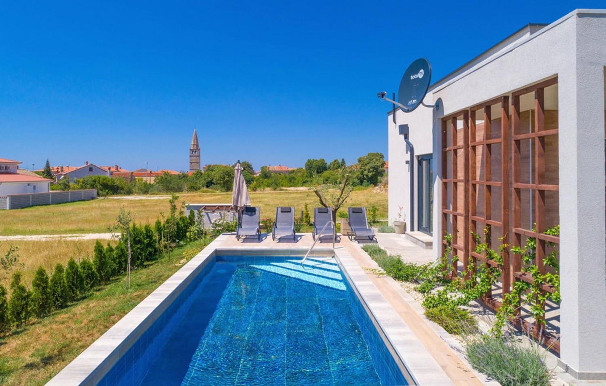 Villa Lily Galižana Dış mekan fotoğraf